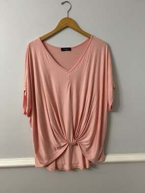 Botanique Women's Pink V-Neck Short Sleeve Twisted Front High-Low Hem